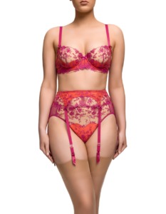 Victresse - Rubin (victresse rubine full length 233x300)